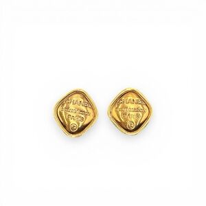 Auth Chanel Gold Plated CC Logo Round Rue Cambon Vintage Clip Earrings